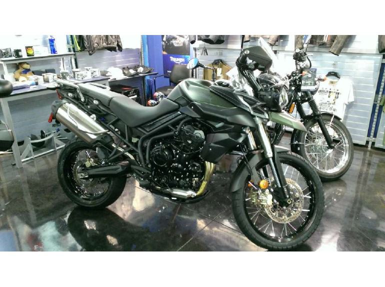 2013 triumph tiger 800 xc abs - matte khaki green 