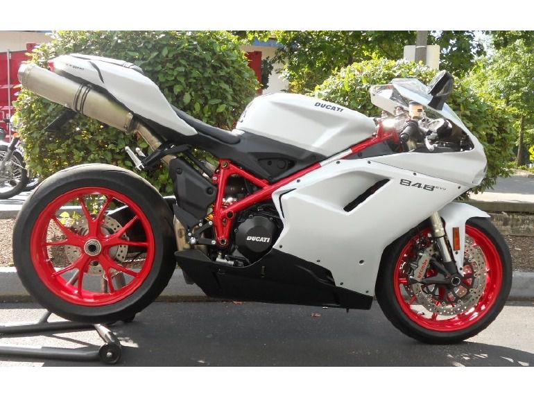 2013 Ducati 848 EVO 