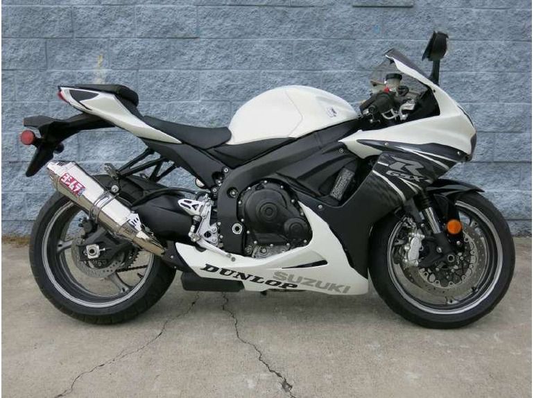 2011 suzuki gsx-r 600 