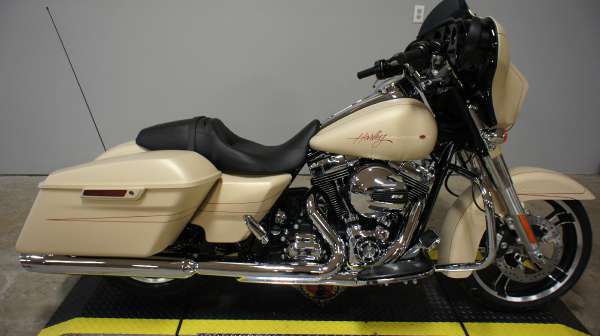 2014 harley-davidson street glide special