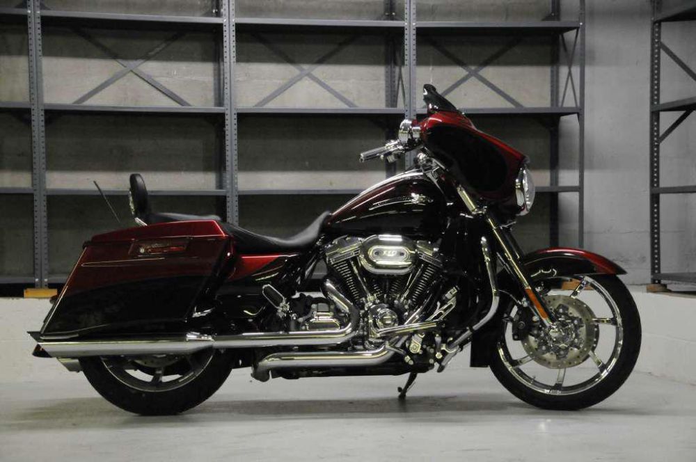 2012 harley-davidson flhxse3 cvo street glide  touring 