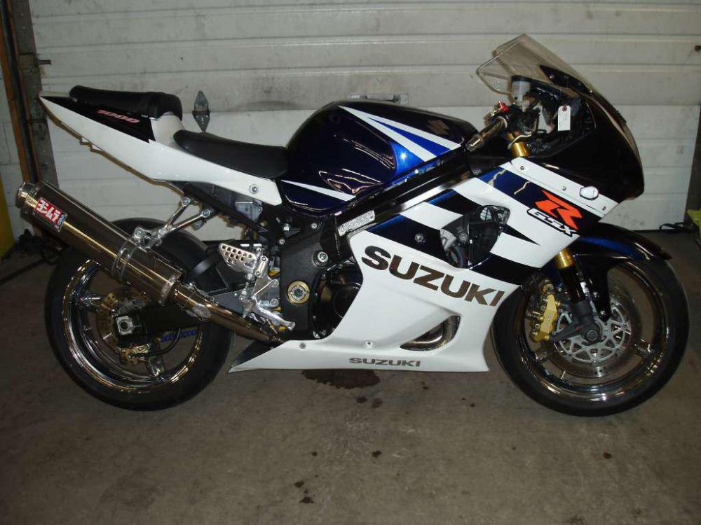 2004 suzuki gsx-r1000  sportbike 