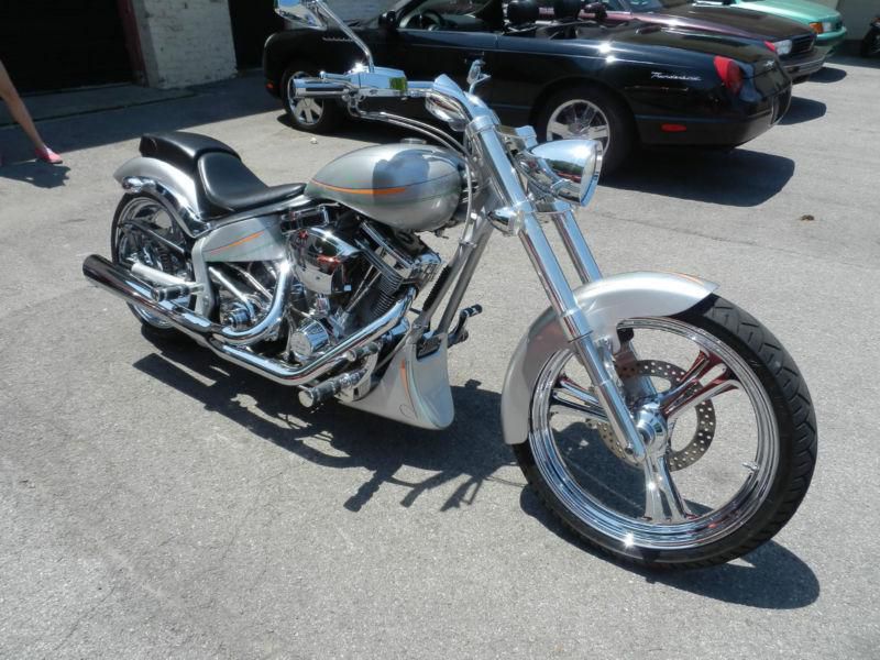 Buy BigDog Motorcycle Bulldog 2004 on 2040-motos