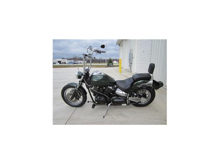 2006 Yamaha XVS1100C 