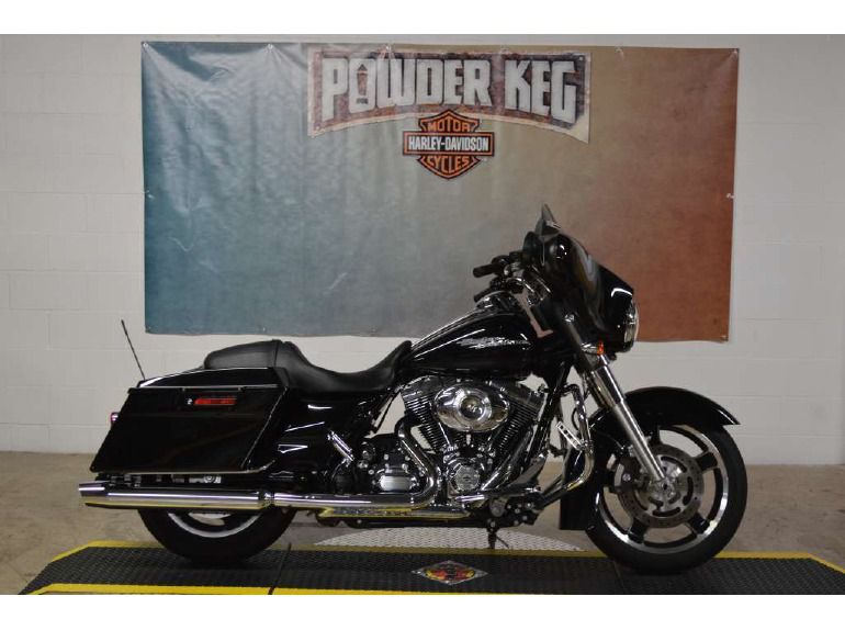 2011 harley-davidson flhx street glide 