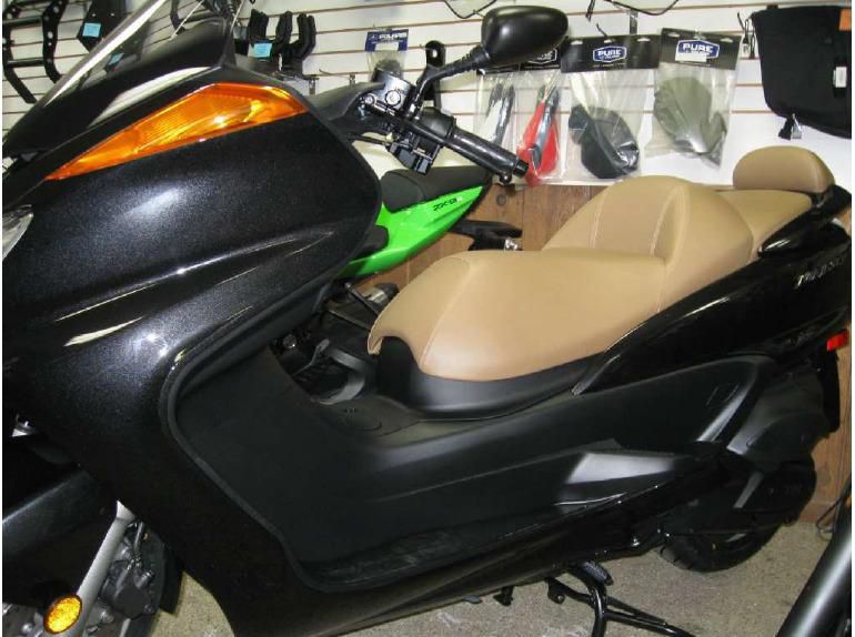 2012 yamaha majesty  scooter 