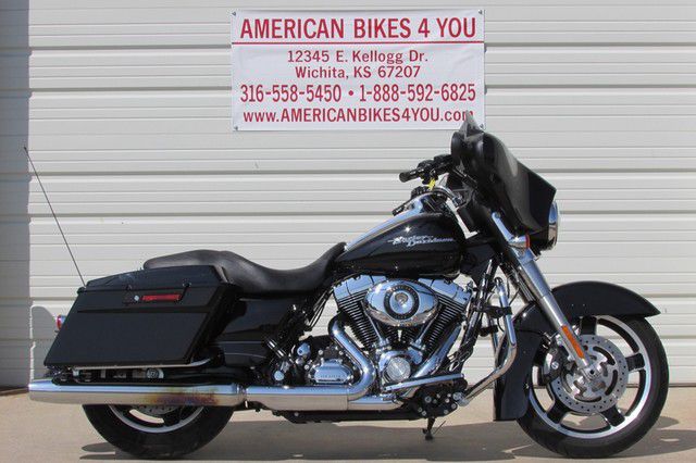 2010 Harley-Davidson Street Glide FLHX - Wichita,Kansas