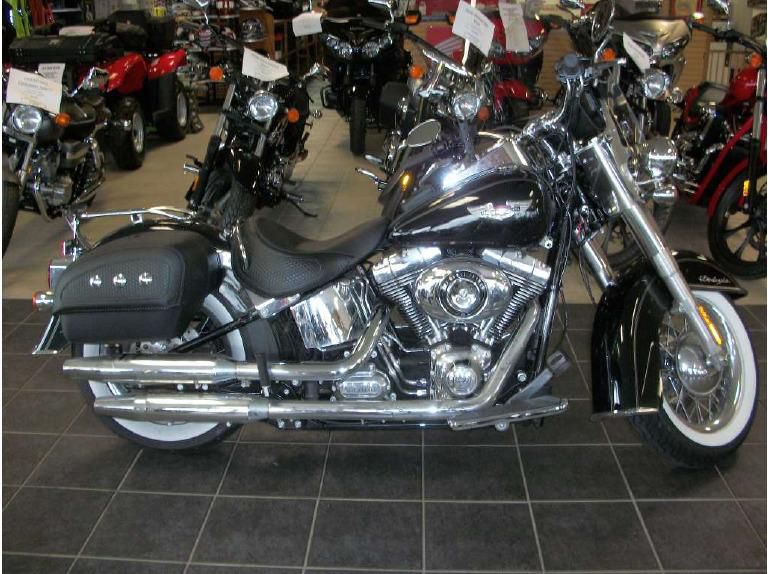 2013 harley-davidson flstn softail deluxe  cruiser 