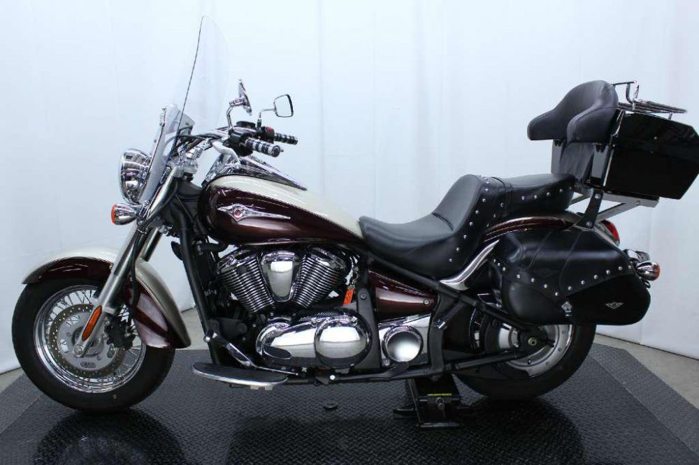 Kawasaki Vulcan 900