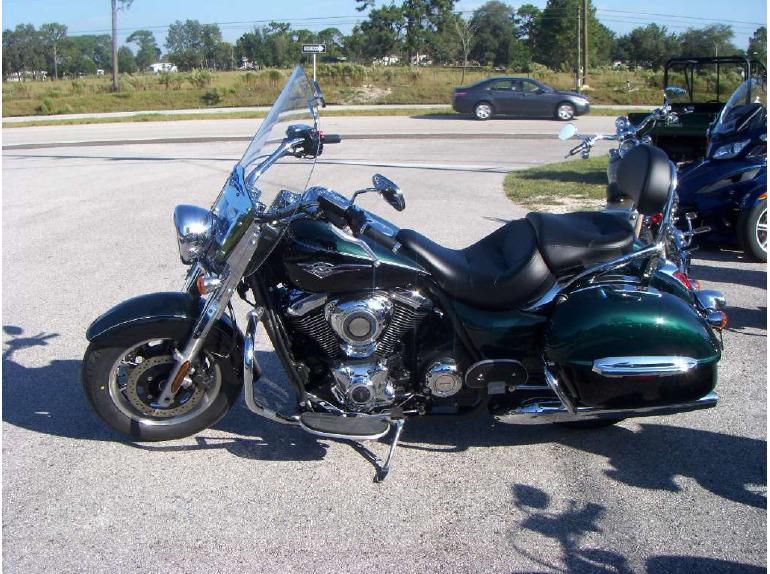 2012 kawasaki vulcan 1700 nomad  touring 