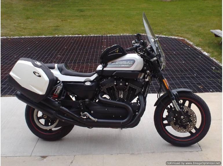 2011 Harley-Davidson Sportster XR1200X Sportbike 