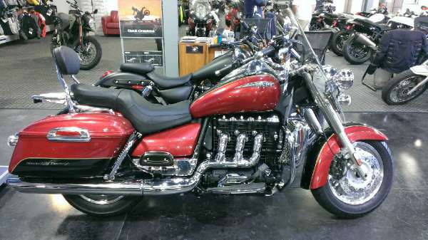 2013 Triumph Rocket III Touring ABS - Phantom Black / Cranberry Red