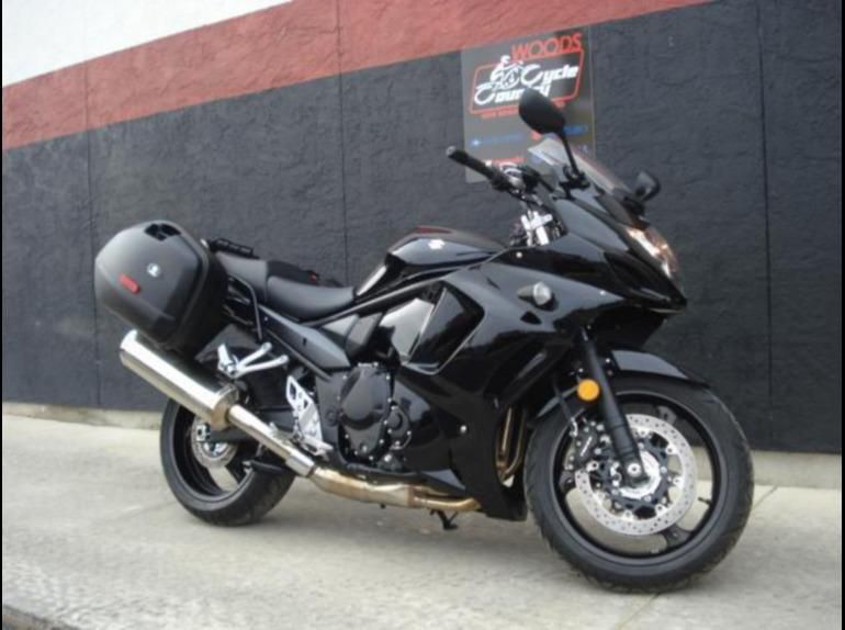 2011 suzuki gsx 1250fa  sportbike 