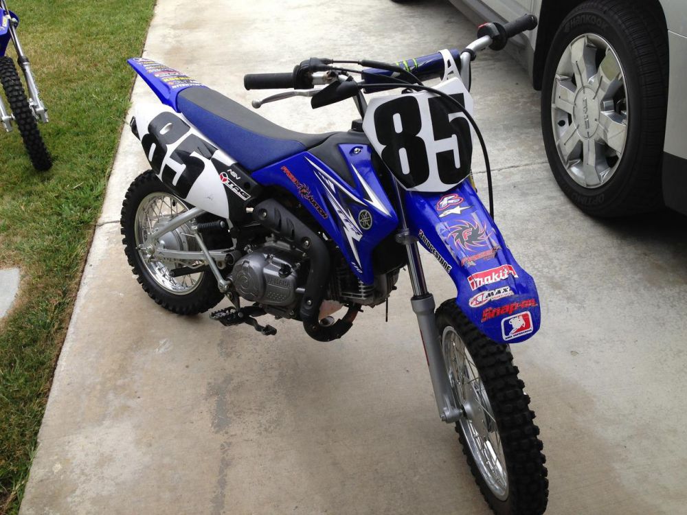 2009 yamaha tt-r 110  dirt bike 