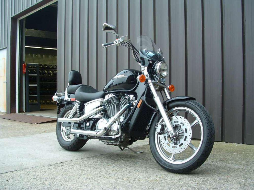 2003 honda shadow spirit  cruiser 