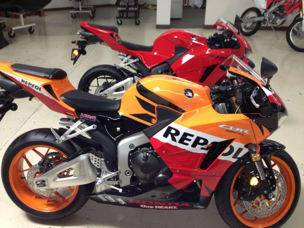 2013 honda cbr600rr  sportbike 