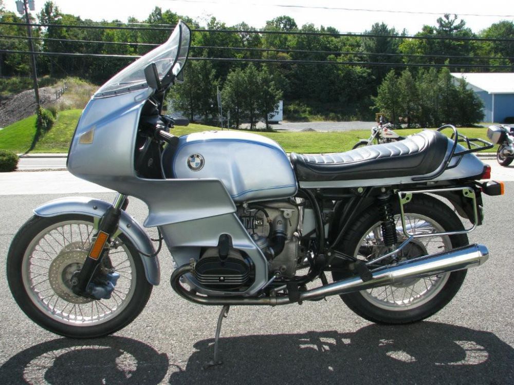 BMW r90s серого цвета