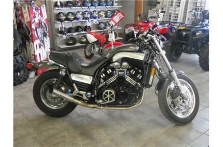 2001 yamaha v max 1200  cruiser 