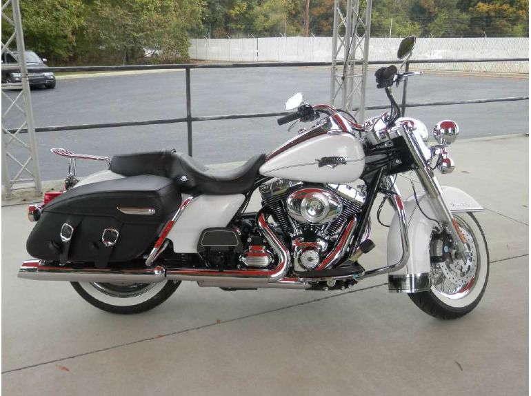 2013 harley-davidson flhrc road king classic 