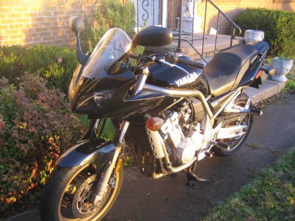 2002 Yamaha FZ1