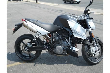 2008 KTM 990 Super Duke Standard 