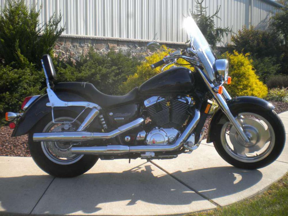 Honda Shadow Sabre 750