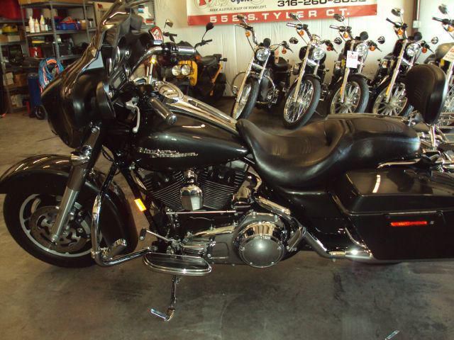 2008 Harley-Davidson FLHX 