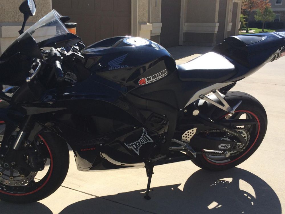 2009 Honda Cbr 600RR Sportbike 