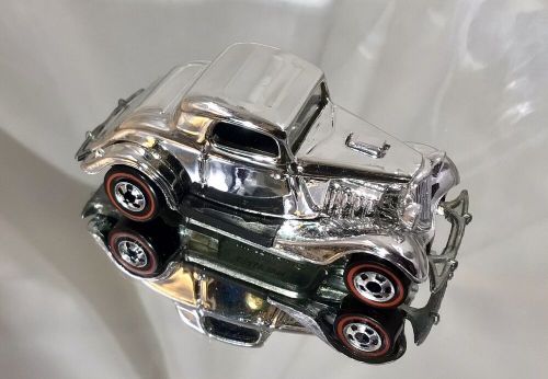 Hot Wheels 32 Ford Delivery 3 Window 34 Classic American Chrome 1/64 Diecast