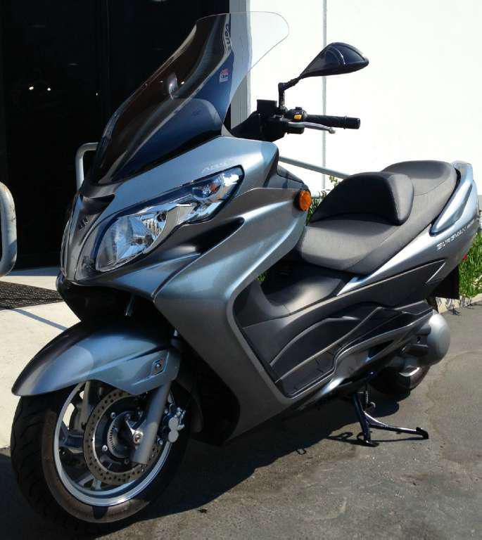 2011 suzuki burgman 400 abs  scooter 