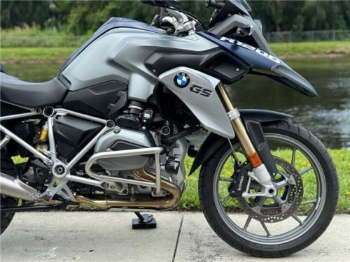 2015 bmw r-series