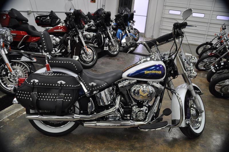 2010 harley-davidson flstc - heritage softail classic  cruiser 