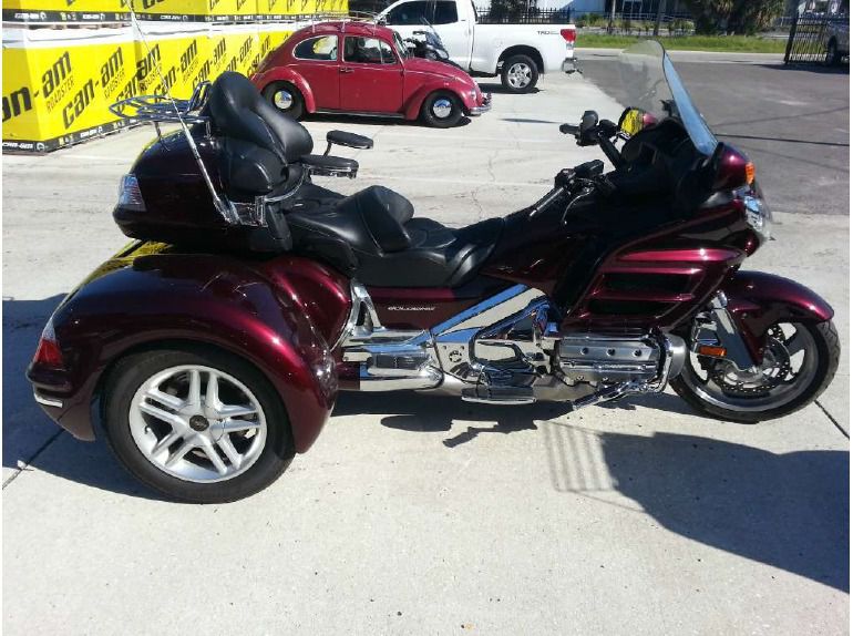 2006 honda gold wing premium audio (gl18p) 