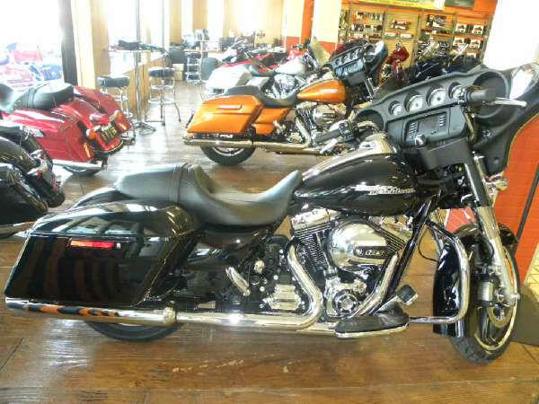 2014 harley-davidson flhx street glide