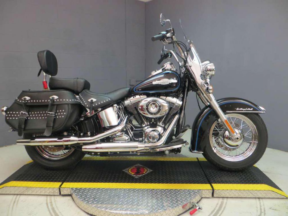 2013 harley-davidson flstc heritage softail classic  cruiser 