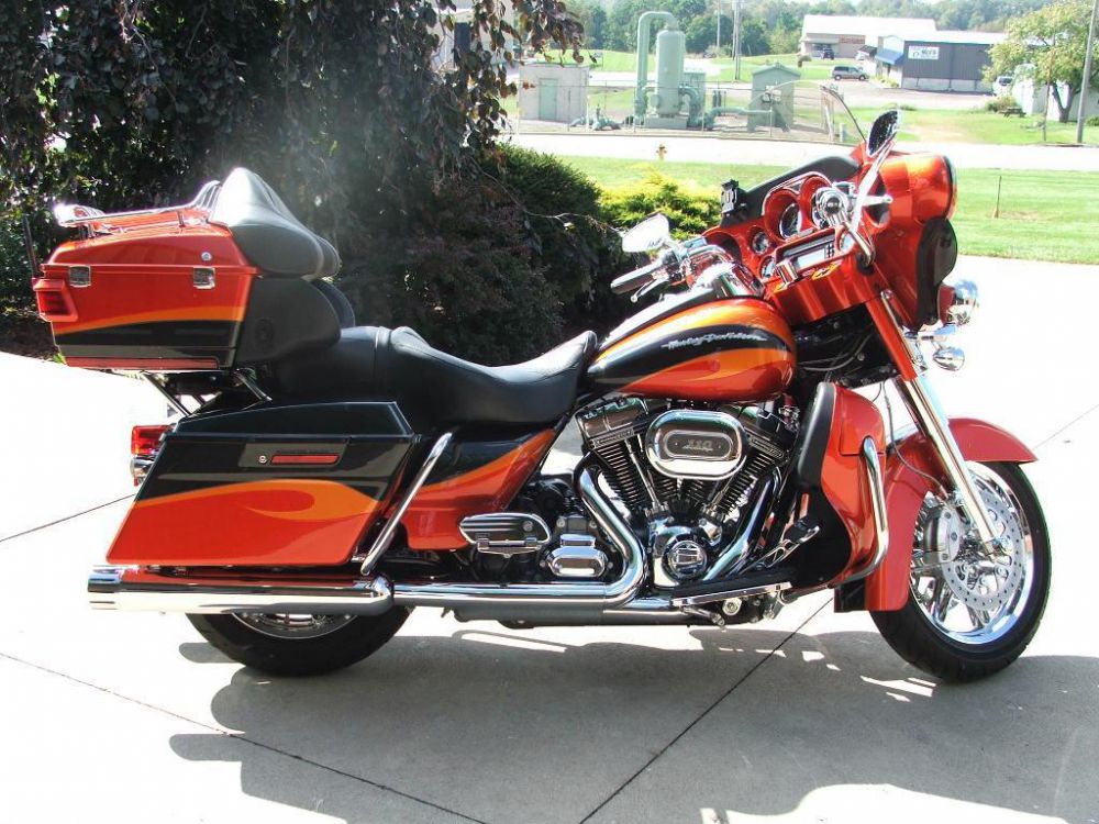 2013 harley-davidson flhtcuse8 cvo ultra classic electra glide  touring 