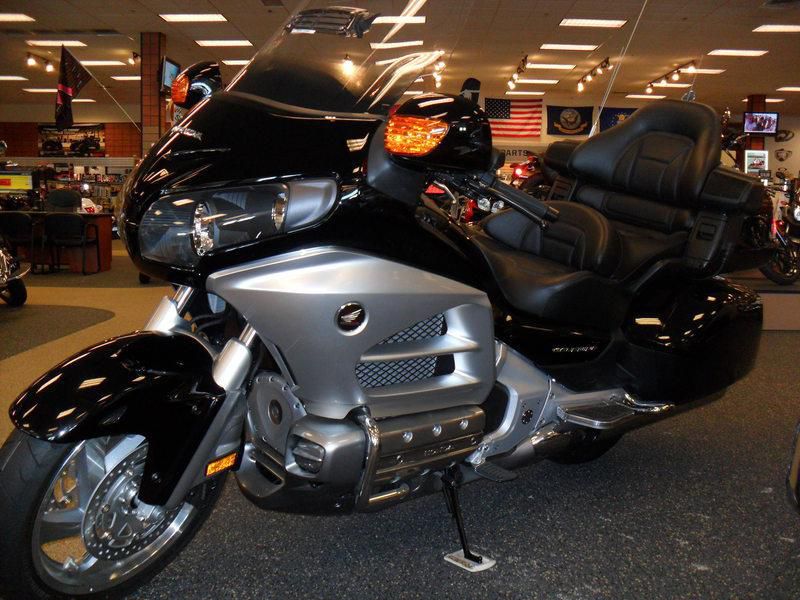 2012 honda gold wing audio comfort navi xm abs  touring 