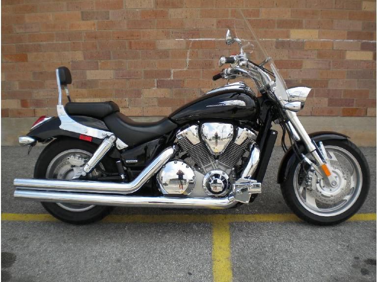 2007 honda vtx1800c  cruiser 