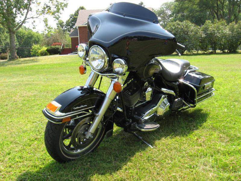 Buy 2005 Harley Ultra Classic Street Glide Bagger on 2040-motos