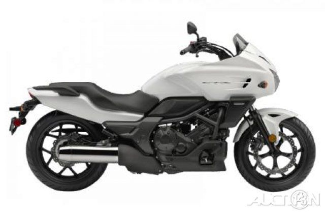 2014 honda ctx700e