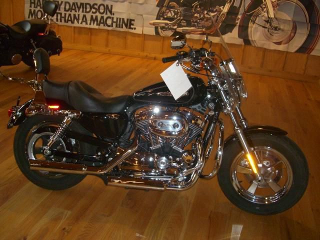 2012 harley-davidson xl1200c sportster 1200 custom  cruiser 