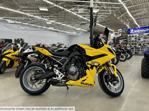 2024 Suzuki GSX 8R