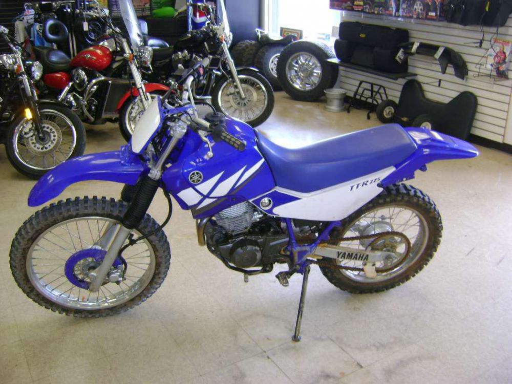 2003 yamaha tt-r225  dirt bike 