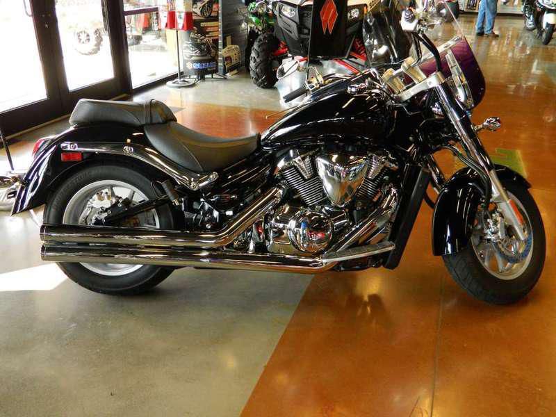 2009 Suzuki Boulevard C109R Cruiser 