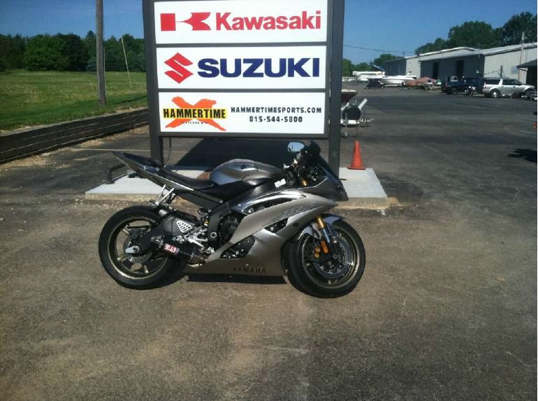 2008 yamaha yzf-r6 