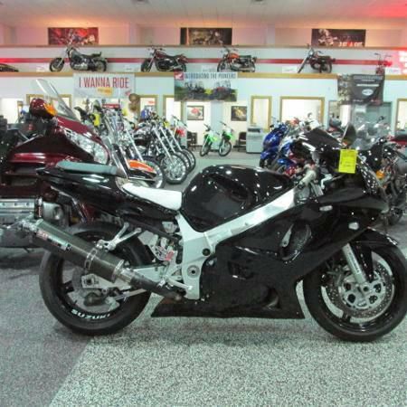 2002 suzuki gsx-r600  sportbike 