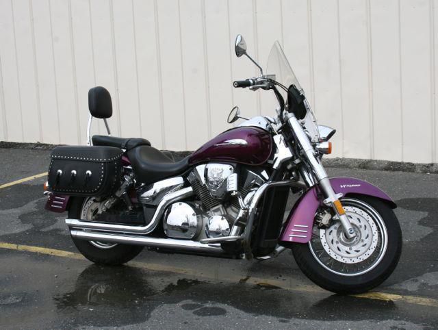 2005 honda vtx1300 s  cruiser 