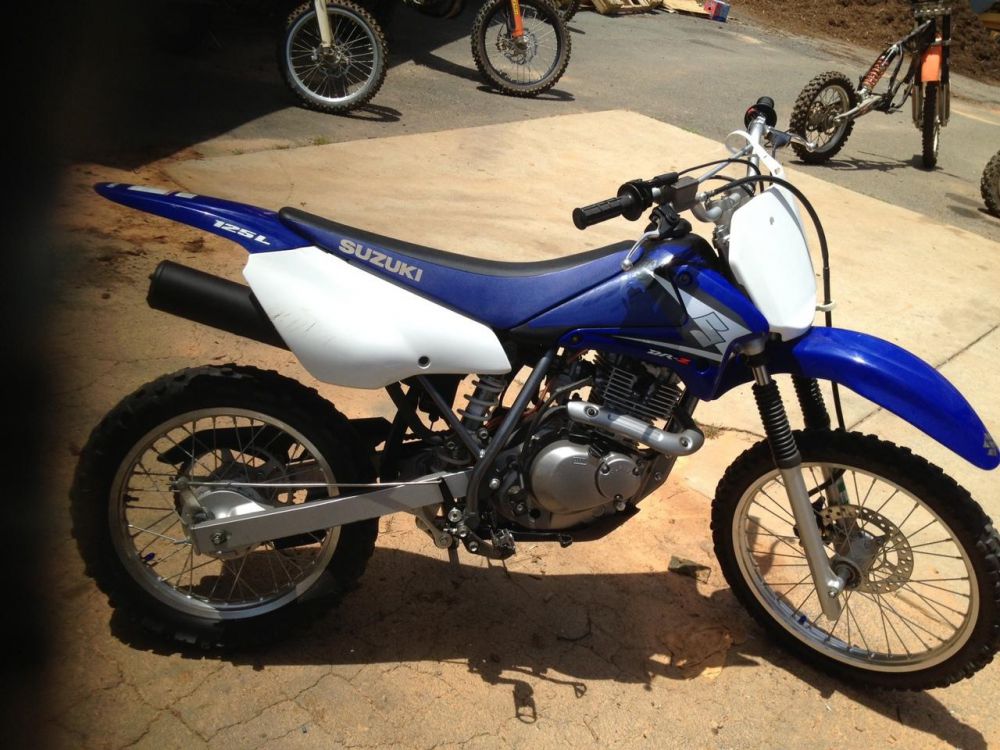 2005 Suzuki DR-Z125L Dirt Bike 