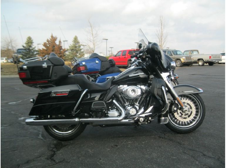 2011 harley-davidson electra glide ultra limited flhtk 