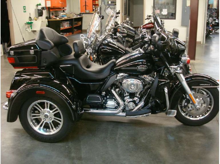 2013 harley-davidson flhtcutg tri glide ultra classic 